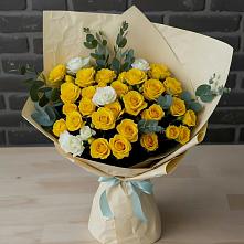 Букет цветов из:  Розы #REPLACE_PRED# Сусумане