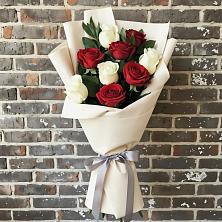 Букет цветов из:  Розы в Сусумане