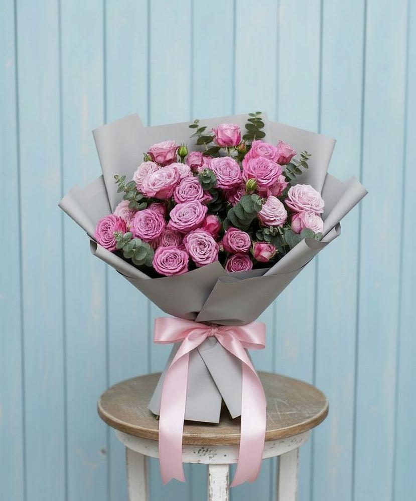 Букет цветов из: Розы в Сусумане