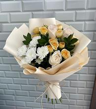 Букет цветов из:  Розы и Хризантемы в Сусумане