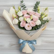 Букет цветов из:  Лизиантусы в Сусумане