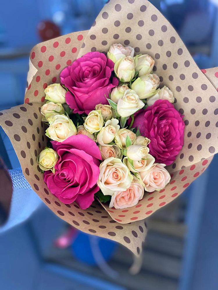 Букет цветов из: Розы в Сусумане