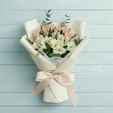 Букет цветов из:  Альстромерии #REPLACE_PRED# Сусумане