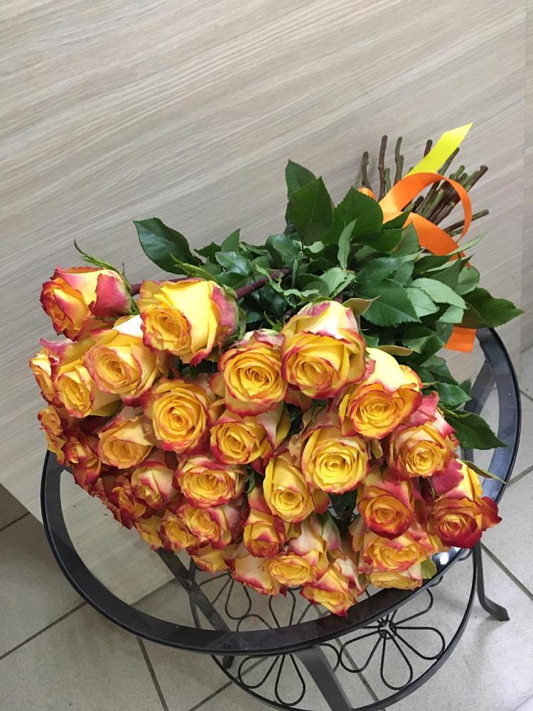 Букет Желтые розы в Сусумане