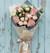 Букет цветов из:  Розы в Сусумане