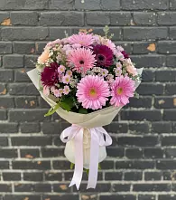 Букет цветов из:  Герберы и Хризантемы в Сусумане