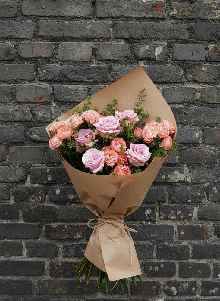 Букет цветов из: Розы в Сусумане