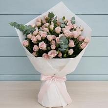 Букет цветов из:  Розы в Сусумане