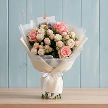 Букет цветов из:  Розы в Сусумане