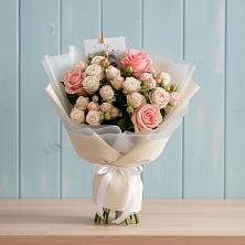 Букет цветов из:  Розы в Сусумане