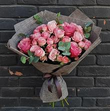Букет цветов из:  Розы в Сусумане